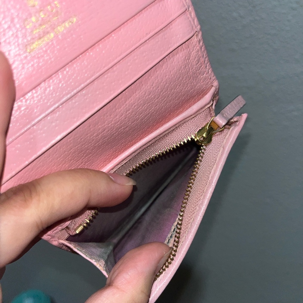 Gucci Flora Limited Edition Bifold Wallet - Picture 6 of 9